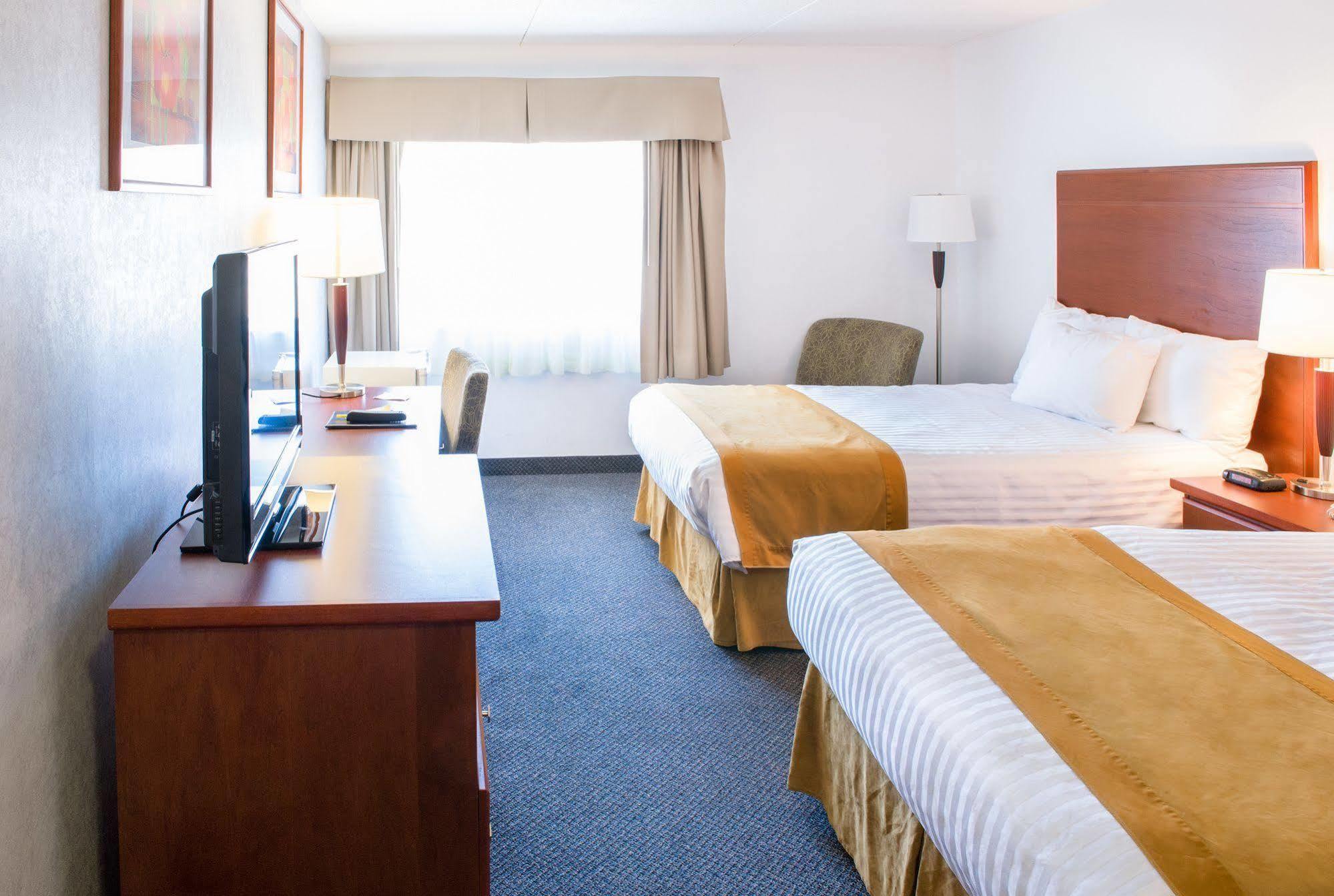 Howard Johnson By Wyndham Portage La Prairie Luaran gambar