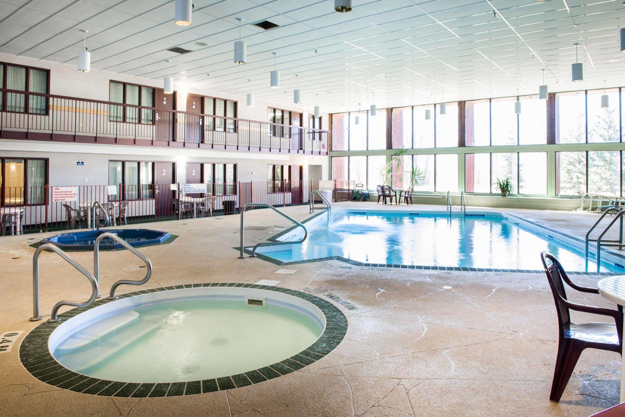 Howard Johnson By Wyndham Portage La Prairie Luaran gambar